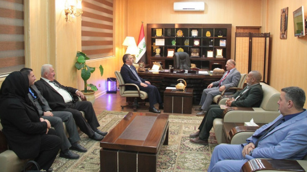 وزير العمل يدعو لتوحيد جهود الحركات النقابية في العراق