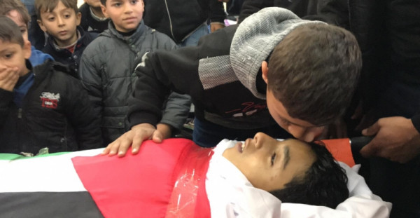 شاهد: شقيقة الطفل شلبي: "حسن استشهد جائعاً وماكل الهَم من صغره"