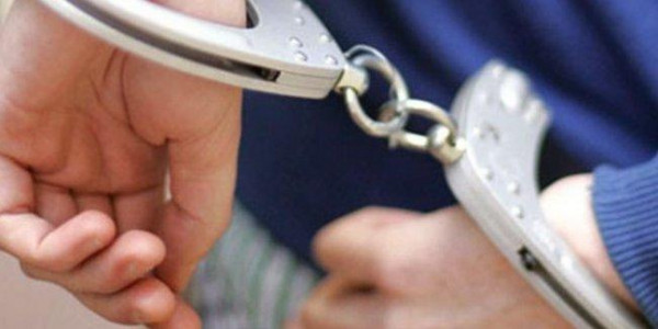 الشرطة تقبض على شخصين ارتكبا جرائم إزعاج عبر الهاتف في الخليل