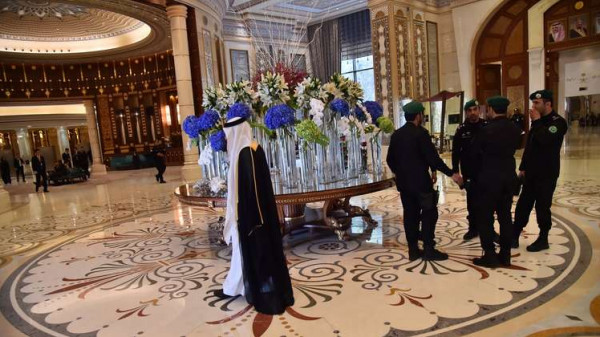 ملياردير سعودي كان مُحتجزاً بفندق "ريتز كارلتون" يُعلن إفلاسه