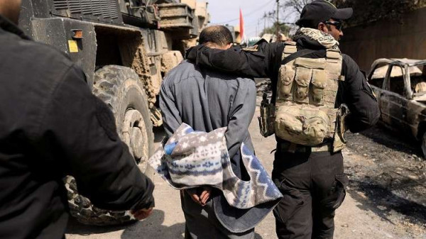 المخابرات العراقية تعتقل 13 فرنسياً ينتمون لتنظيم الدولة بعملية داخل سوريا