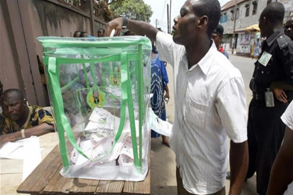انطلاق الانتخابات الرئاسية والتشريعية في نيجيريا