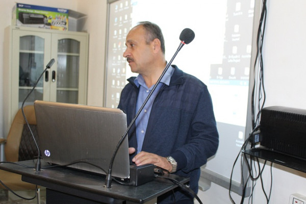 طب المستنصرية تقيم ورشة عمل حول الإحصاء الطبي المتقدم باستخدام برنامج SPSS