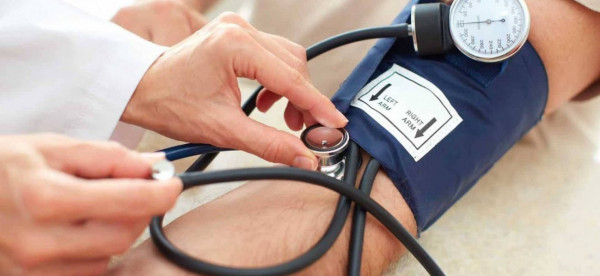 دراسة صادمة: الطريقة التقليدية لفحص ضغط الدم خاطئة وخطيرة