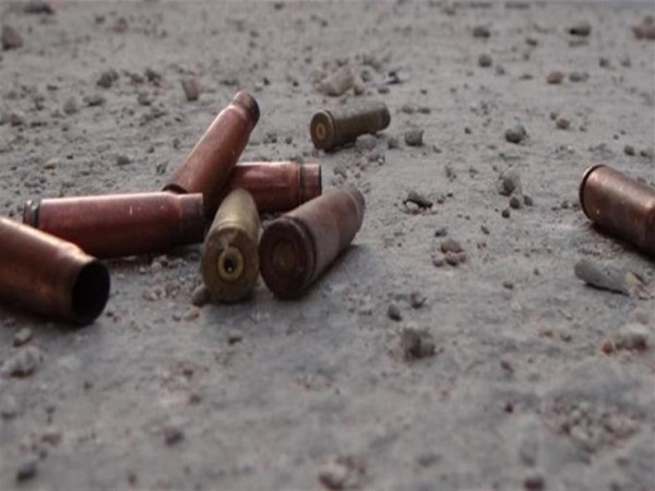 مصر: عاشر بناته القُصر وضرب زوجته.. شابان يمطران والدهما بـ18 طلقة