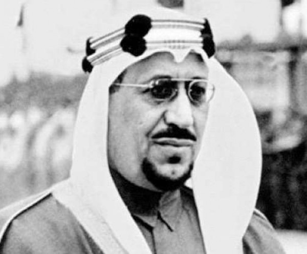 وثائق تاريخية.. تبرع الملك سعود بـ100 ألف دينار أردني لإصلاح المسجد الأقصى من التصدع‎
