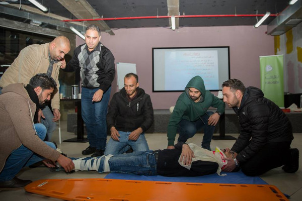 "الفلسطينية للمشاريع التعليمية" تختتم تدريبا للسلامة المهنية لطاقم مهندسي مدينة روابي