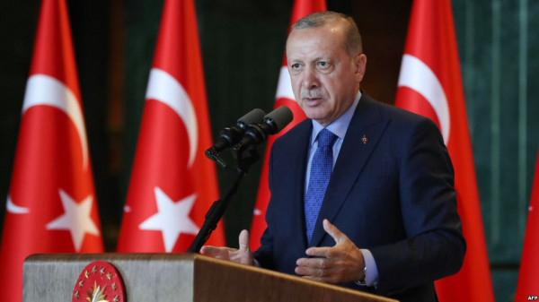 شاهد: أردوغان يُعيد إلقاء قصيدة تسببت بسجنه قبل 20 عاماً