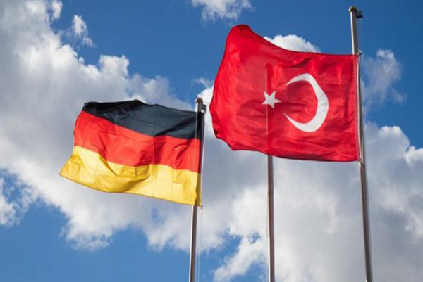 ألمانيا تُشدد من تحذيرات السفر إلى تركيا