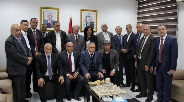 وزيرة الاقتصاد تعلن أعضاء مجلس إدارة الاتحاد العام للغرف التجارية الصناعية الفلسطينية