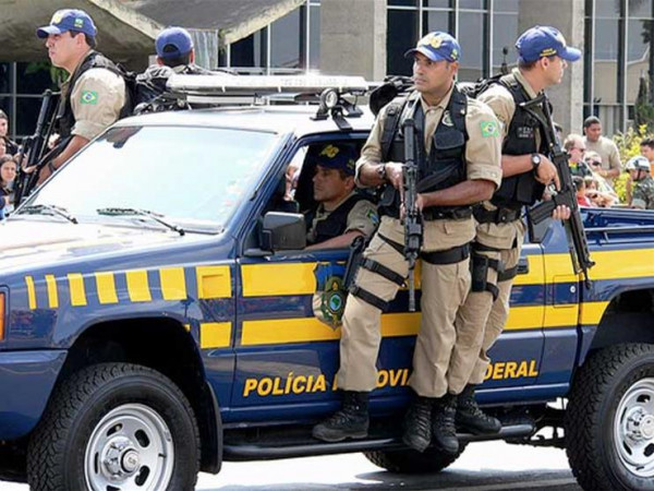 مقتل ثمانية أشخاص في إطلاق نار بمدرسة برازيلية