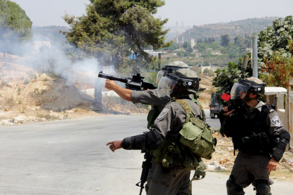الاحتلال يواصل انتهاكاته بحق الفلسطينيين في الضفة والقدس