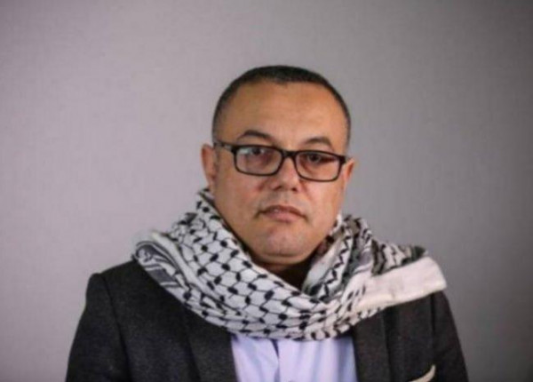 نقابة الصحفيين تُطالب بمحاسبة المعتدين على الروائي عاطف أبو سيف