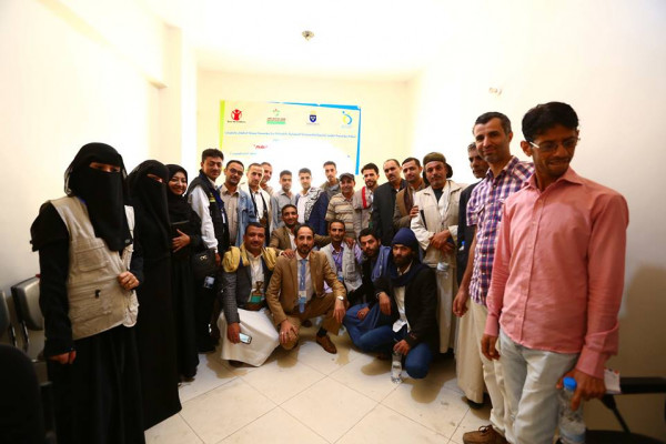مؤسسة تطوير تنفذ جلسات توعية حول قضايا الاطفال واليافعين بصنعاء