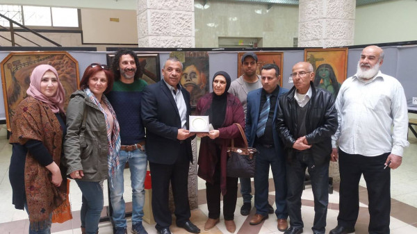 افتتاح معرض الفن التشكيلي إحياءً لذكرى الفنان "رسل أبو صاع"