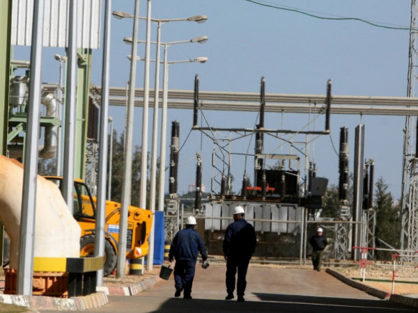 كهرباء غزة: الجدول ثماني ساعات وصل مقابل ثماني قطع والعمل بمولدين