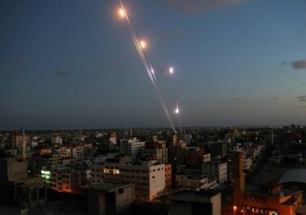 بعد رفض إسرائيل التهدئة.. الإعلان عن سقوط صاروخ بمنطقة مفتوحة بأشكول