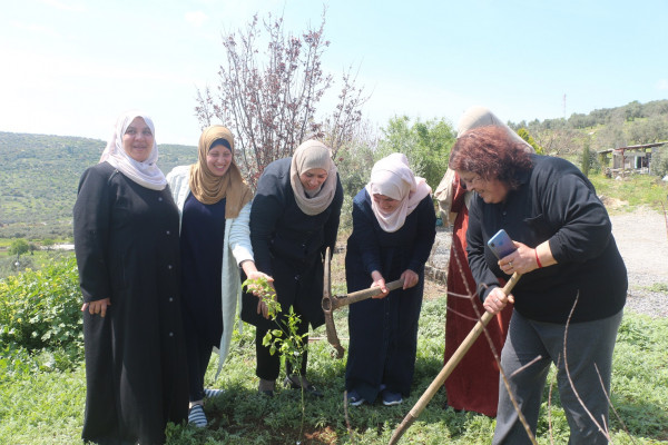 "التعليم البيئي" و"بيت النساء" يحتفلان بيوم البيئة