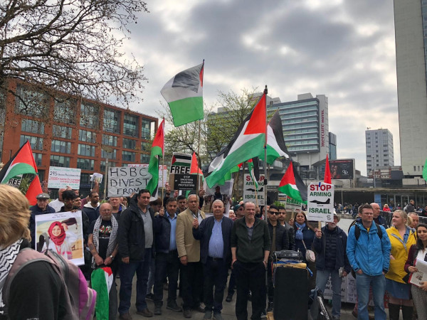 الجالية الفلسطينية في بريطانيا تشارك في فعاليات يوم الأرض