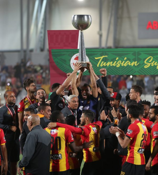 شاهد: الترجي يتوج بلقب كأس السوبر التونسي على حساب البنزرتي