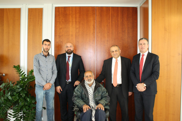 مجموعة الاتصالات تدعم قرية العقبة لتمويل شراء أجهزة طبية