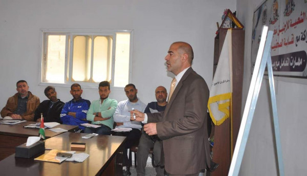 صور.. اللجنة الشعبية للاجئين بخانيونس تفتتح دورة التعامل مع وسائل الإعلام