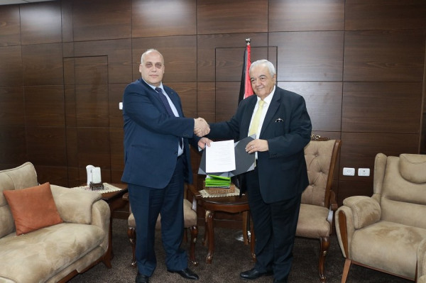 أبو شهلا: وزارة العمل تمتلك الخطط والبرامج للتوسع بالتعليم المهني ومحاربة البطالة