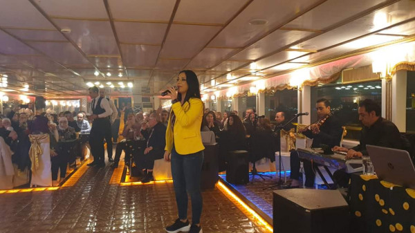 رزان تصدح بصوتها في حفلين بتركيا وتبهر الجمهور