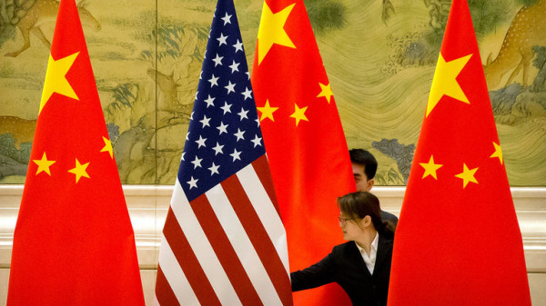 الصين تُوجه مذكرة عاجلة لواشنطن بشأن العقوبات على إيران