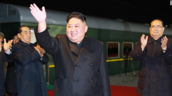 وصول زعيم كوريا الشمالية إلى روسيا لعقد قمة مع بوتين