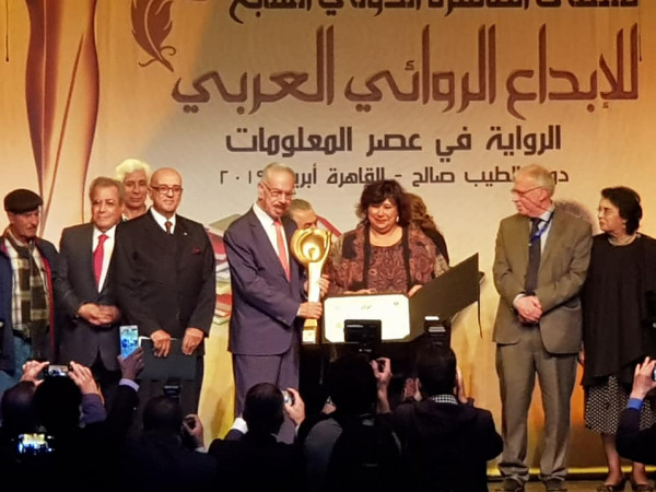 الثقافة تهنئ الروائي يخلف بفوزه بجائزة ملتقى الرواية العربية في القاهرة