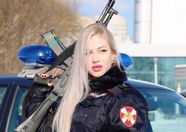 شاهد ملكة جمال الحرس الوطني بروسيا
