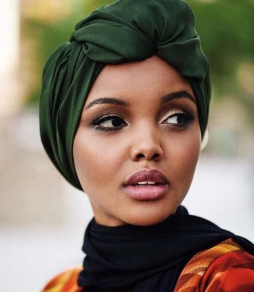 في رمضان.. تألقي بالحجاب على طريقة حليمة عدن