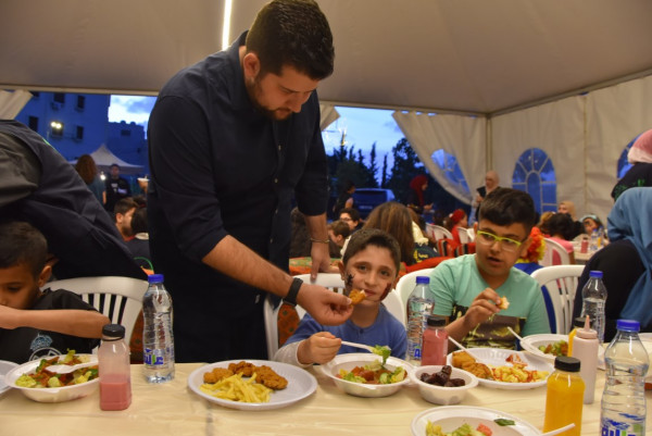 أبناء الرعاية في ضيافة رئيس بلدية بقسطا
