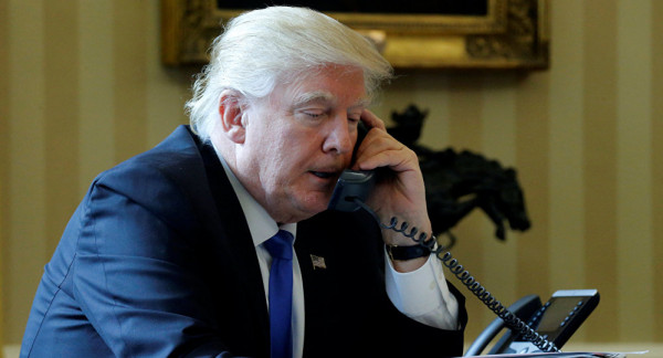 إيران: لـ (ترامب).. لاتنتظر عند الهاتف فلن يتصل بك أحد من طهران