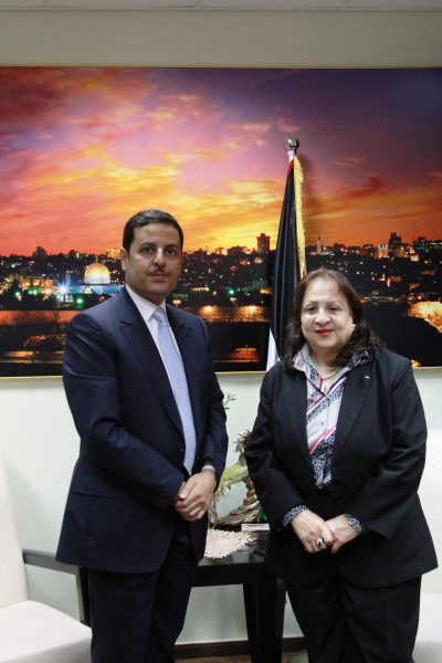 وزيرة الصحة تبحث مع السفير الأردني تعزيز التعاون