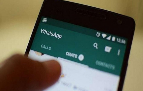 حكم تبادل "رسائل النكت الإباحية" عبر "واتس اب" في رمضان؟