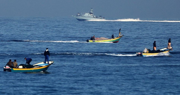 يديعوت: توسيع مساحة الصيد بغزة لـ (15) ميلاً.. ولجان الصيادين الفلسطينيين تنفي