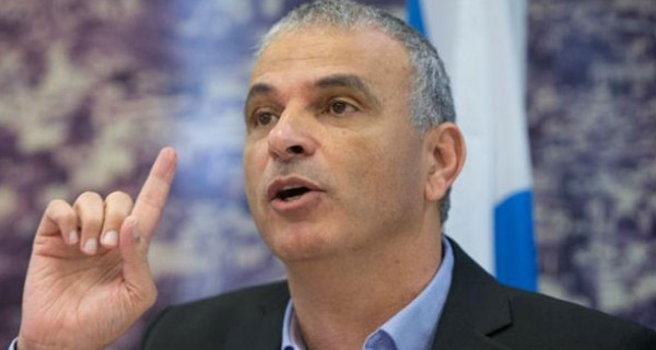 وزير إسرائيلي يُعلن نيته زيارة البحرين
