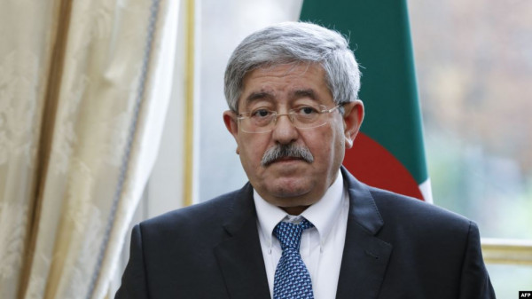 رئيس الحكومة الجزائرية السابق يمثل أمام القضاء