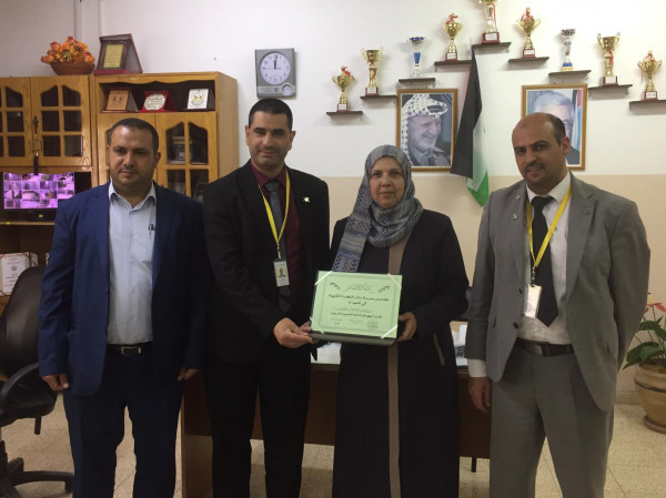 "الإسلامي الفلسطيني" يتبرع لصالح مدرسة بنات التعامرة الثانوية