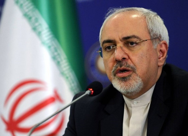 ظريف: طهران ستدافع عن نفسها في مواجهة أي اعتداء عسكري أو اقتصادي