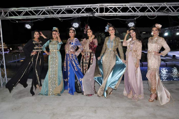 الناظور تشهد أكبر عرض أزياء للقفطان المغربي بحضور 300 ضيف