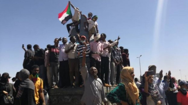 السودان.. أنباء عن إحباط محاولة انقلاب على المجلس العسكري