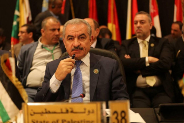 اشتية: لأول مرة منذ ثلاث سنوات تتساوى رواتب العاملين بقطاع غزة والضفة الغربية