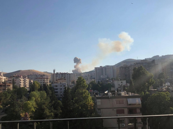 وكالة سانا: انفجار ضخم بمستودع للذخيرة تابع للجيش السوري في دمشق