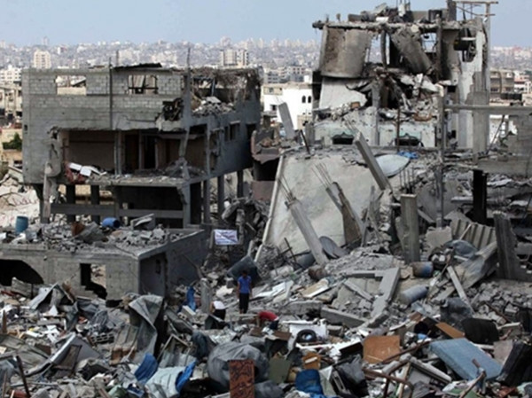 بتمويل ألماني.. المستفيدون من المرحلة الثانية لمشروع إعادة إعمار غزة يتسلمون وحدات سكنية