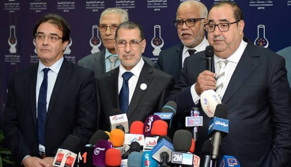 لشكر يطالب بتعديل الفصل 47 من الدستور..وقيادي في المصباح:انقلاب على تاريخ الاتحاد