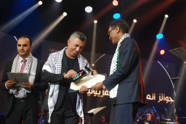 المهرجان العربي للإذاعة والتلفزيون يختار عمر العبداللات أيقونة ختامه