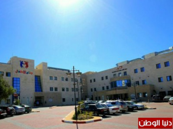 عملية مزدوجة لمريض هيموفيليأ في مجمع فلسطين الطبي